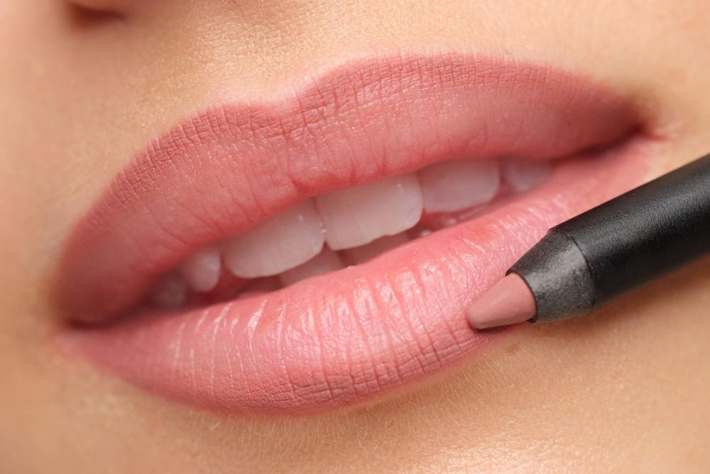 LIP LINER - TONOS & MARCAS VARIAS 